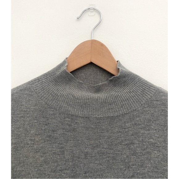 Joie Turtleneck Sweater with Lace Trim Size Large - Picture 7 of 9